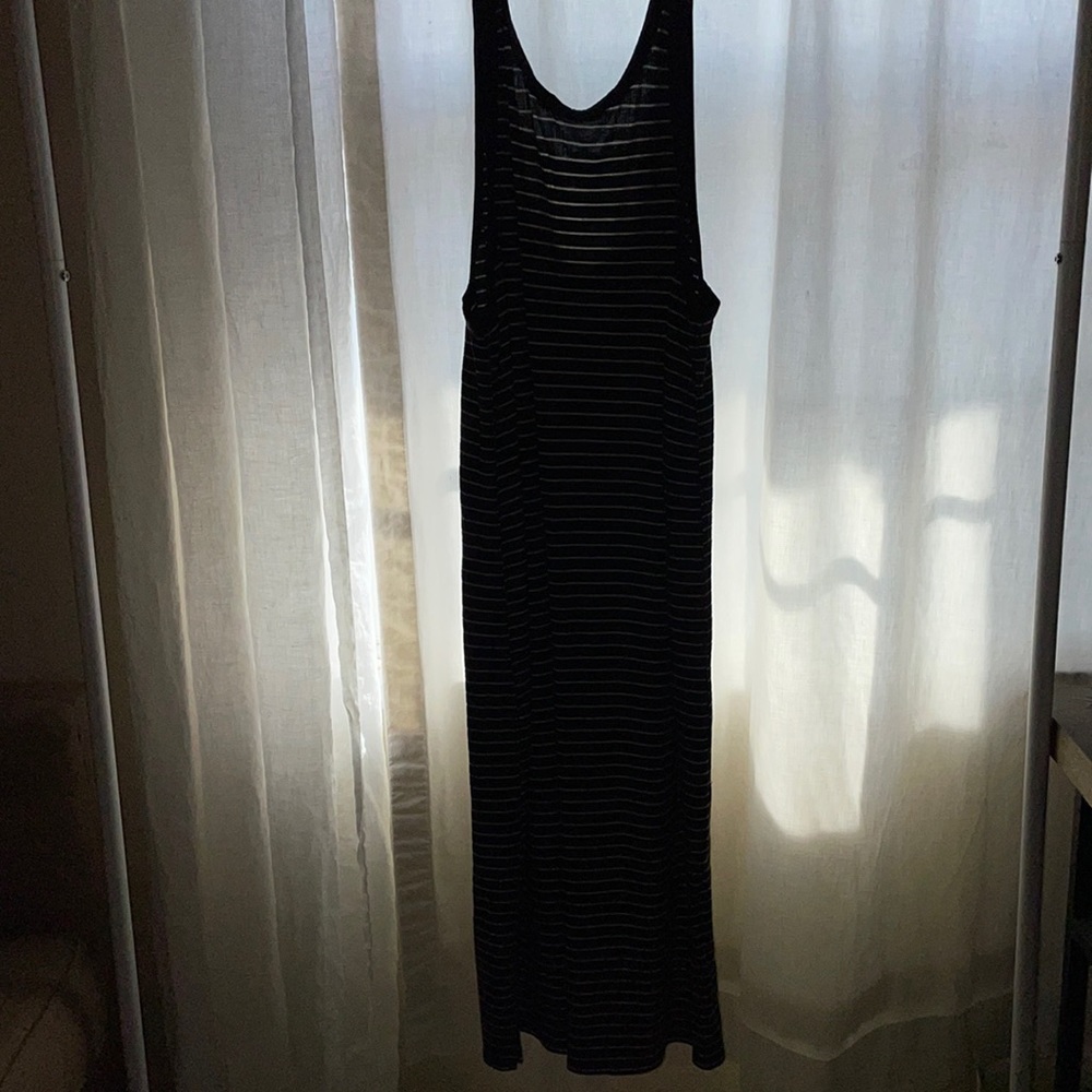 Long black & white stripped dress